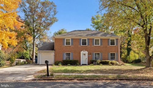 13609 Ellendale Dr, CHANTILLY, VA, 20151-2732 | Card Image