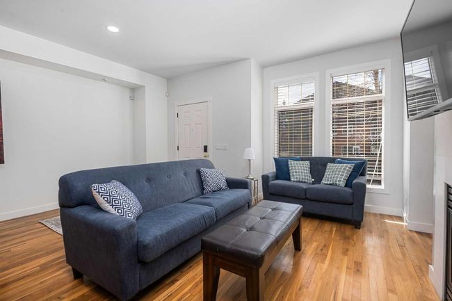 1906 10 A Street Sw, Townhouse with 3 bedrooms, 2 bathrooms and 3 parking in Calgary AB | Image 8