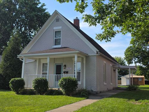 2717 Elm St, Quincy, IL, 62301-3538 | Card Image