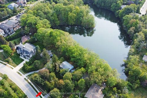 16 Bayview Park Lane, Richmond Hill, ON, L4E4K7 | Card Image