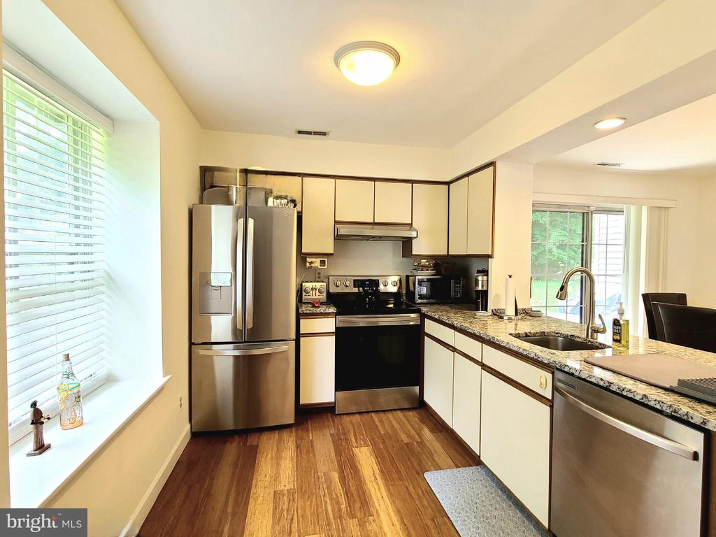 Residential Lease in CHERRY HILL 5