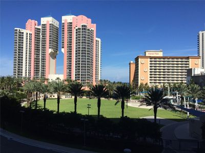 415 - 19370 Collins Ave, Condo with 1 bedrooms, 1 bathrooms and null parking in Sunny Isles Beach FL | Image 3