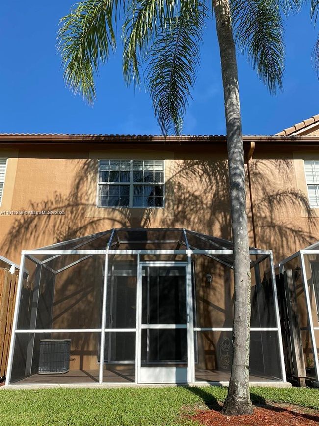 7 - 1390 Veracruz Ln, Townhouse with 2 bedrooms, 3 bathrooms and null parking in Weston FL | Image 13
