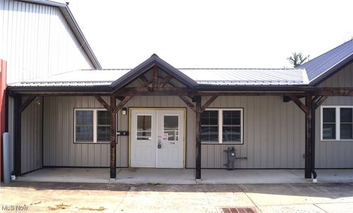 a-120 Scio Rd Se, Carrollton, OH, 44615-9502 | Card Image