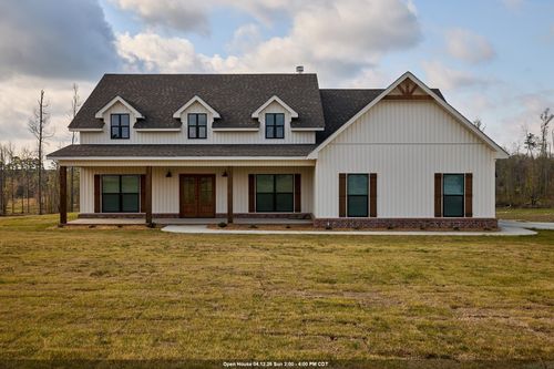 10557 W Miller Sardis Rd, Bauxite, AR, 72011-8013 | Card Image