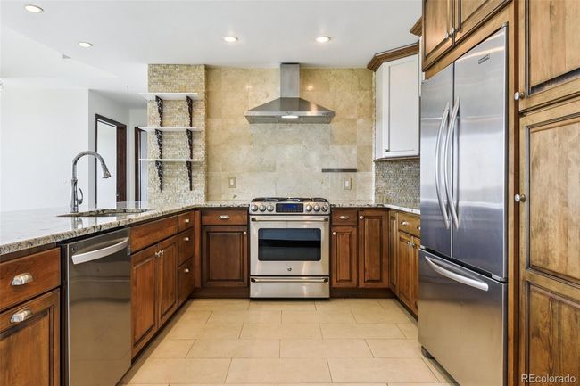APT-1404 - 2990 E 17 Th Ave, Condo with 2 bedrooms, 2 bathrooms and 1 parking in Denver CO | Image 18