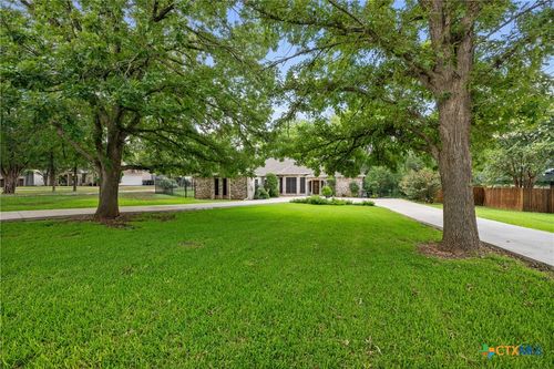 713 Mountain View Dr, San Marcos, TX, 78666-4909 | Card Image
