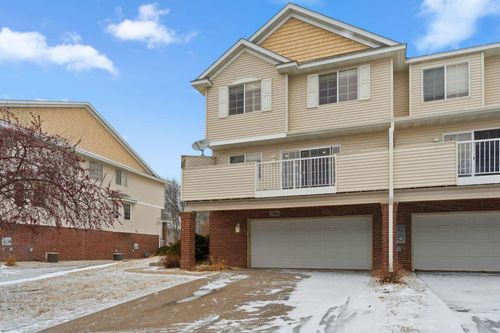 7598 Crimson Lane, Savage, MN, 55378 | Card Image
