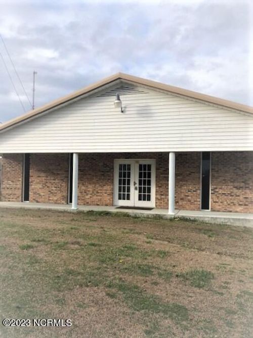 110 Boyd Farm Rd, Maysville, NC, 28555-9384 | Card Image