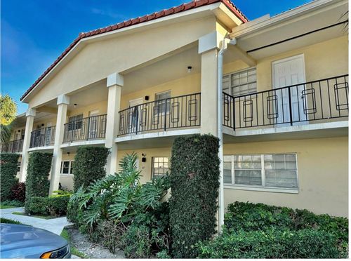 apt-66-2130 Ne 36th St, Lighthouse Point, FL, 33064-7546 | Card Image