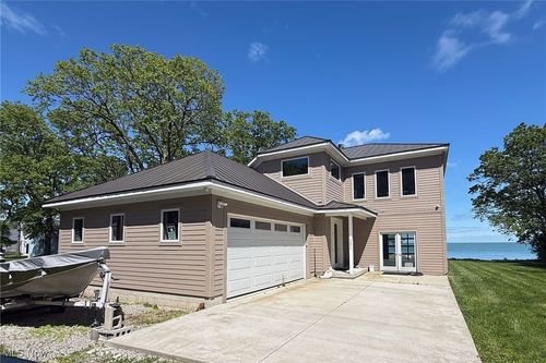 201 Morning Glory Ln, Kelley's Island, OH, 43438 | Card Image