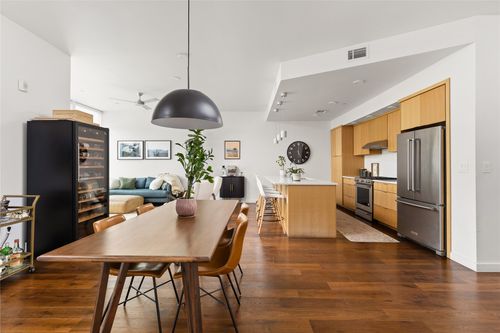 202-1322 E 12th St, Austin, TX, 78702-1161 | Card Image