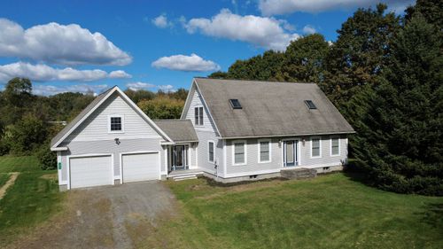 81 Deer Run Ln, Lyndonville, VT, 05851-9131 | Card Image