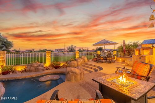 1437 E Glenhaven Dr, Phoenix, AZ, 85048-4739 | Card Image