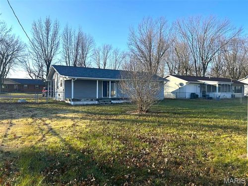 402 N Louise Ave, Saint James, MO, 65559-1019 | Card Image