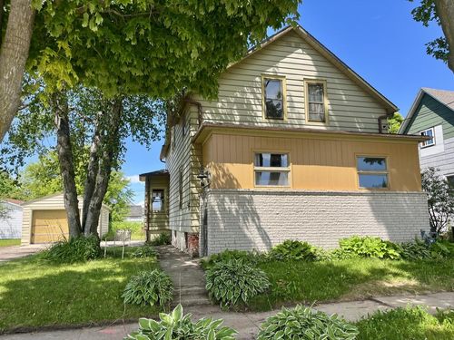 906 20th Street, Two Rivers, WI, 54241 | Card Image
