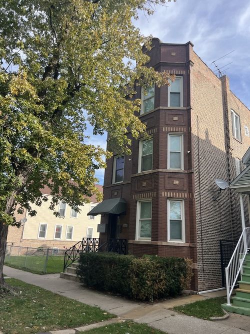 1317 51st Ave, Cicero, IL, 60804-1393 | Card Image