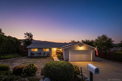 13351 Scotsman Rd, Lakeside, CA, 92040-4726 | Card Image