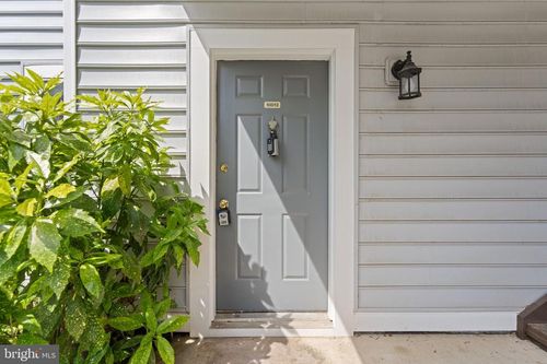 10013 Oakton Terrace Rd, OAKTON, VA, 22124-2941 | Card Image