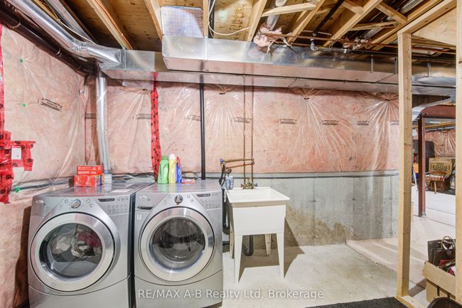 171 Wettlaufer St, House attached with 3 bedrooms, 2 bathrooms and 2 parking in Tavistock ON | Image 35