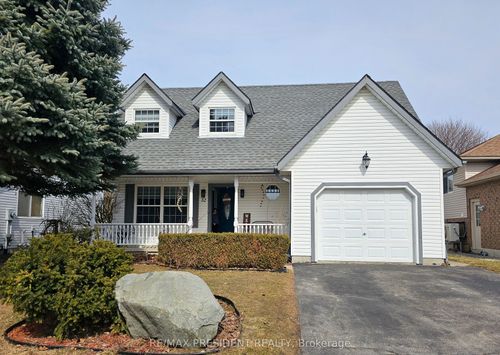 32 Algonquin Rd, Woodstock, ON, N4T1R8 | Card Image