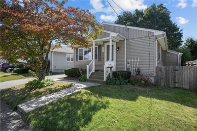 197 Crescent Avenue, House other with 2 bedrooms, 1 bathrooms and 3 parking in Cranston RI | Image 1