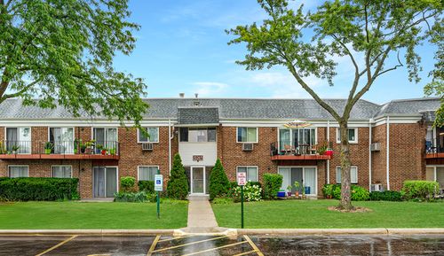 2a-10369 Dearlove Rd, Glenview, IL, 60025-3621 | Card Image