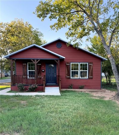 3125 Bosque Boulevard, House other with 3 bedrooms, 2 bathrooms and null parking in Waco TX | Image 1