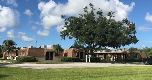 m-7150 20th St, Vero Beach, FL, 32966-8899 | Card Image