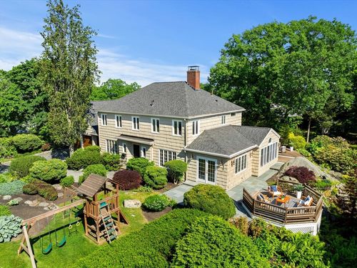 69 Gale Rd, Swampscott, MA, 01907-2809 | Card Image