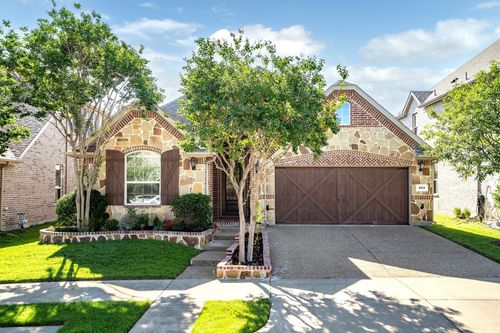 604 Satinwood Ln, Euless, TX, 76039-1137 | Card Image