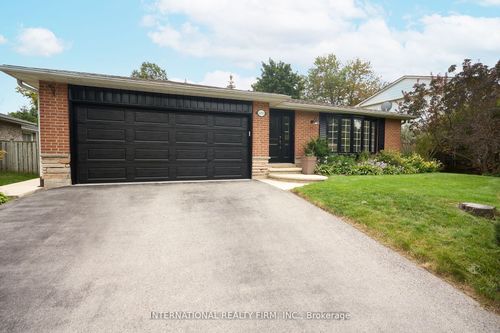 2292 Devon Rd, Oakville, ON, L6J5R4 | Card Image