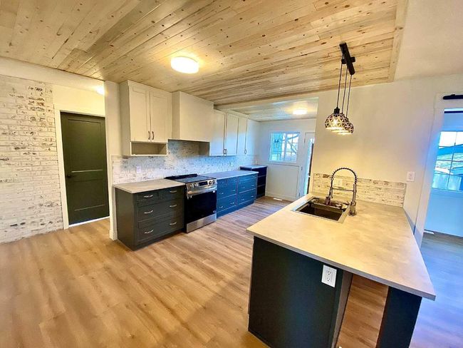 333 Grey St, House other with 3 bedrooms, 3 bathrooms and 6 parking in Granum AB | Image 12