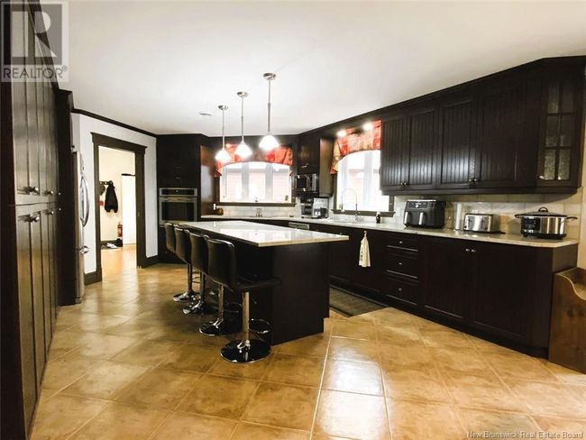 1454 2 E Sault Rd, House other with 3 bedrooms, 4 bathrooms and null parking in Saint Joseph NB | Image 9