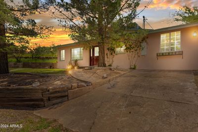 706 Shattuck Street, House other with 4 bedrooms, 3 bathrooms and null parking in Bisbee AZ | Image 3