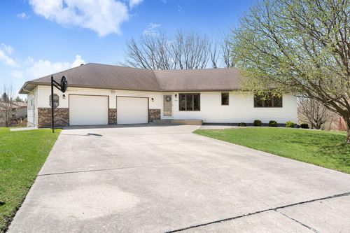 845 Hilltop Place, Owatonna, MN, 55060 | Card Image