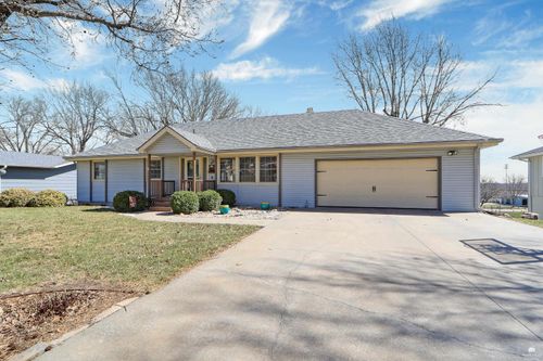 1808 Cedar Crest Drive, Manhattan, KS, 66503 | Card Image