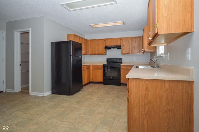 2265 Shadowbrook Dr, House other with 4 bedrooms, 3 bathrooms and null parking in Plainfield IN | Image 7