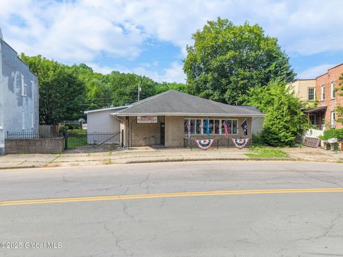 171 Hill St, Troy, NY, 12180-4527 | Card Image