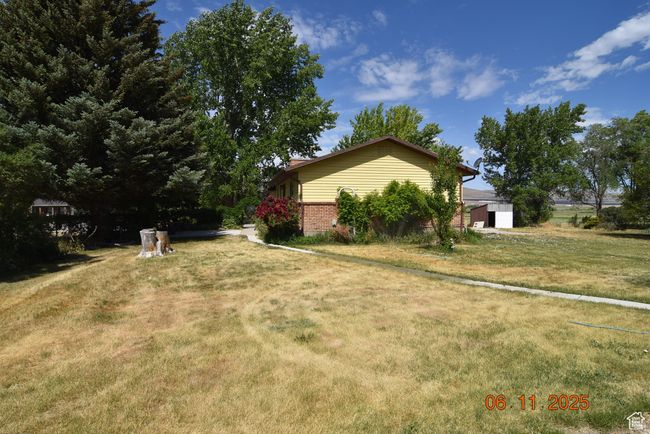 View of front/side lawn | Image 7