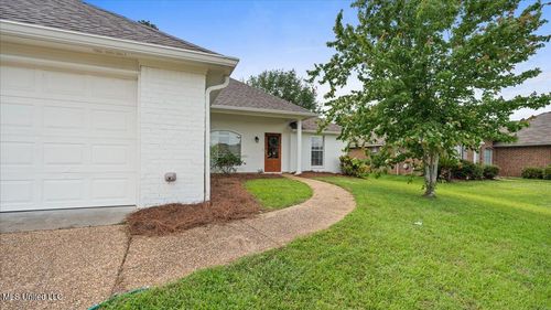 357 Kings Ridge Circle, Brandon, MS, 39047 | Card Image
