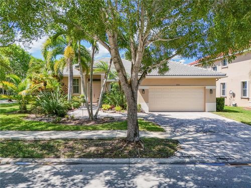 1-1600 Blue Jay Cir, Weston, FL, 33327-2008 | Card Image