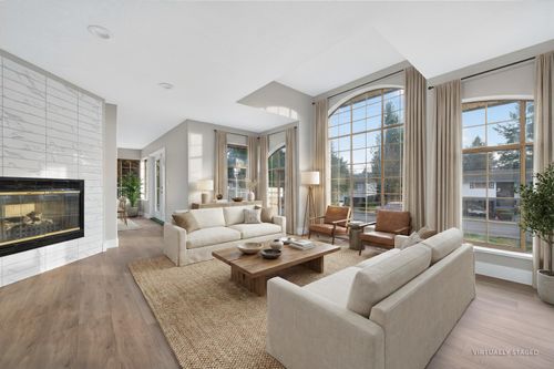 21105 River Rd, Maple Ridge, BC, V2X2A1 | Card Image