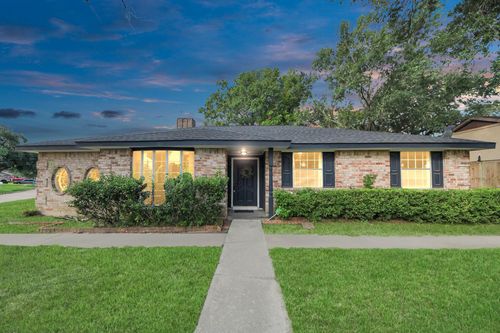 15135 Chipman Ln, Houston, TX, 77060-4930 | Card Image