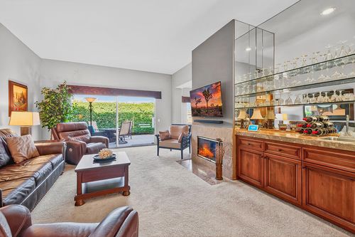 48120 Vista Cielo, La Quinta, CA, 92253-2254 | Card Image