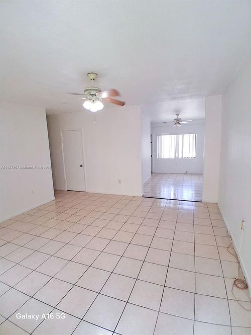 1-1165 Marseille Dr, Miami Beach, FL, 33141-6500 | Card Image