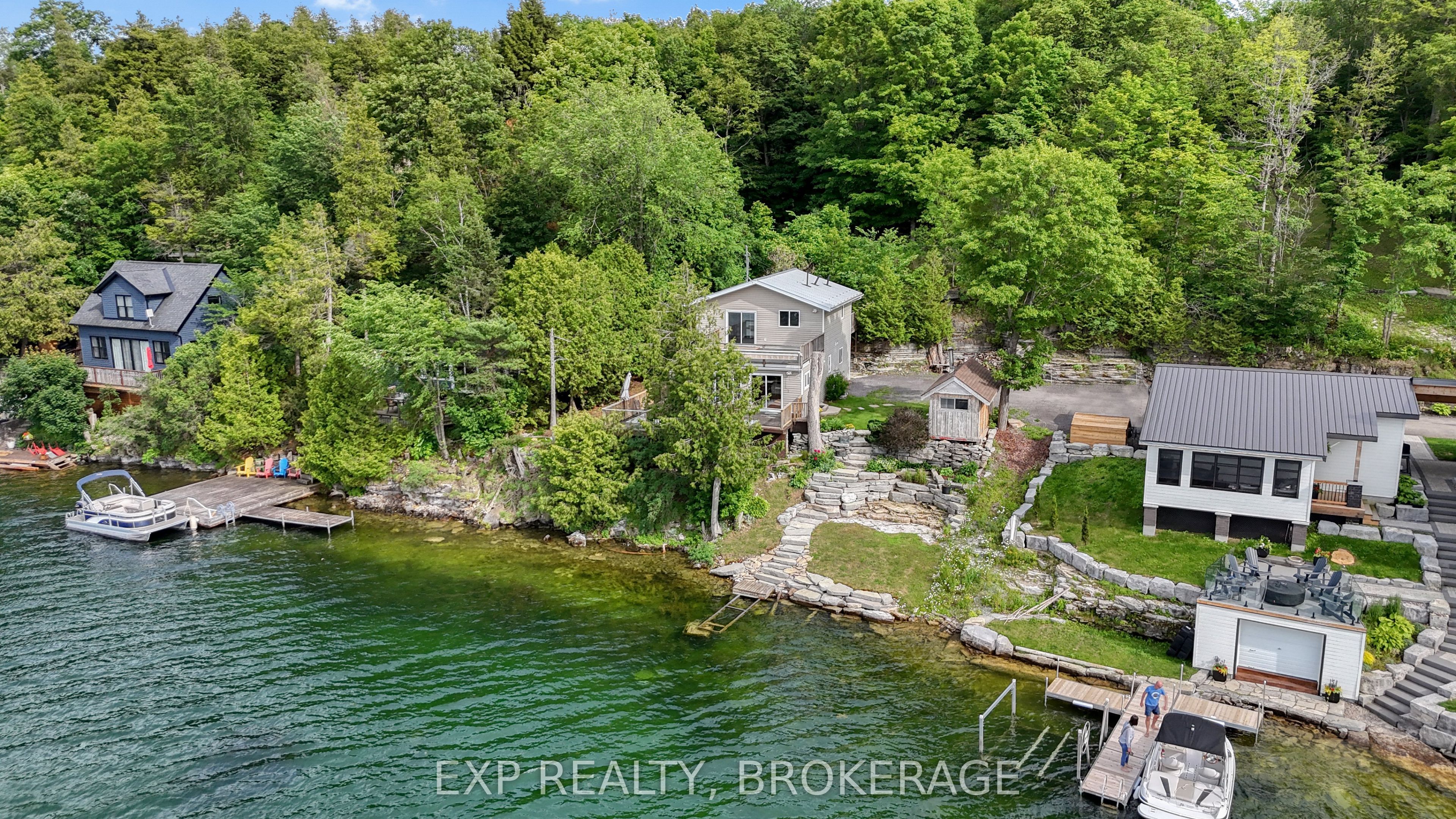 Residential in Frontenac