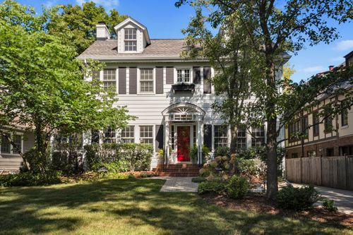 567 Hill Ter, Winnetka, IL, 60093-4014 | Card Image