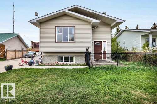 4508 49 Ave, Thorsby, AB, T0C2P0 | Card Image