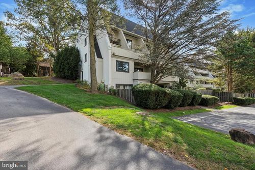 198-198 Summit House, WEST CHESTER, PA, 19382-6550 | Card Image
